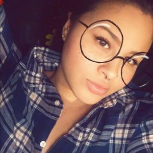 Meet your Posher, Aimee